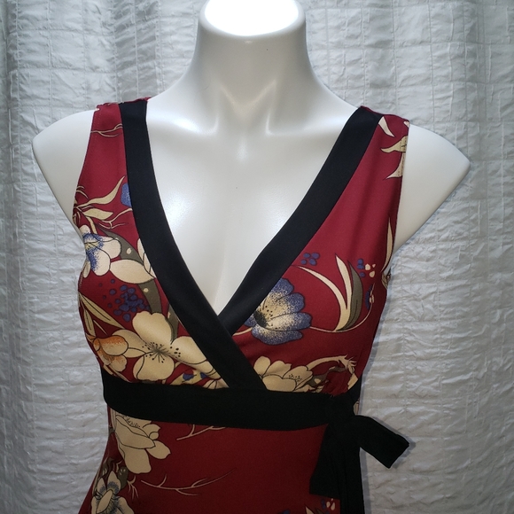 Bias-cut flutter bottom red floral dress, Charlotte Russe size M - Picture 5 of 13
